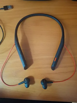 Auriculares Inalambricos Plantronics Voyager 6200