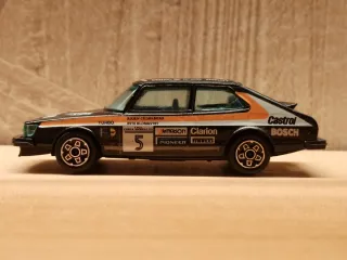 Modellino SAAB 900 Turbo Rally Bburago 1:43