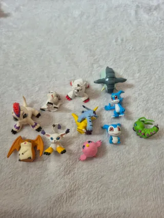 Figuras Digimon  precio negociable