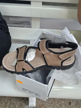 Sandalias de piel ITALY Talla 42