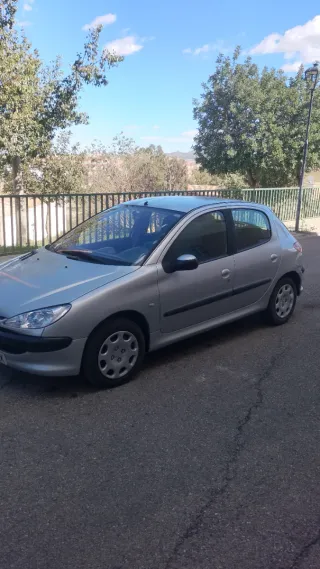 Peugeot 206 2003