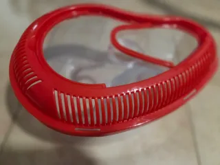 Accesorios tortuguero rojo y transparente