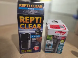 Accesorios tortuguero rojo y transparente