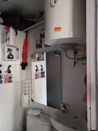 Se traspasa peluquería apie de Callie en zona