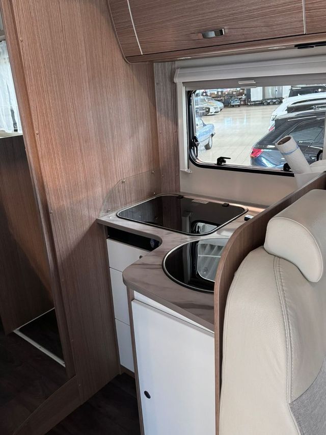 Fiat Capron T68 Cámara Automática LED 2018