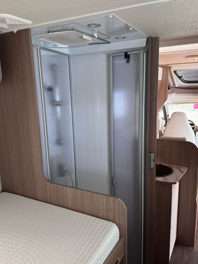 Fiat Capron T68 Cámara Automática LED 2018