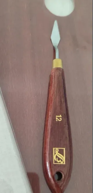 Set pintor: Paleta, espátula y portapinceles