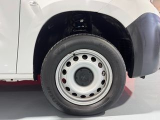 Peugeot Partner 2021