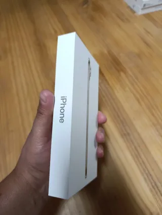 iPhone Air 256GB Dorado - Precintado