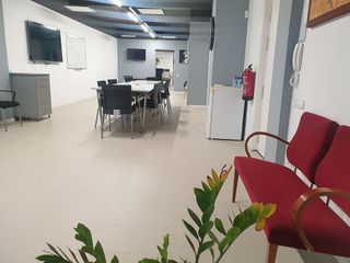 Local comercial en venta en Can Vidalet en Esplugues de Llobregat