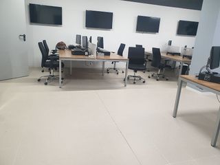 Local comercial en venta en Can Vidalet en Esplugues de Llobregat