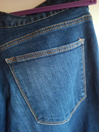 Pantalón vaquero slim azul