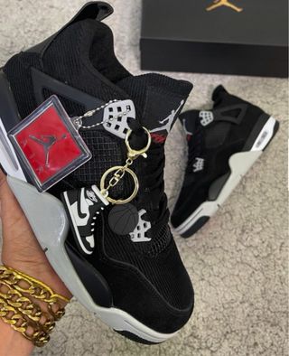 Jordan Zapatillas Negras y Blancas