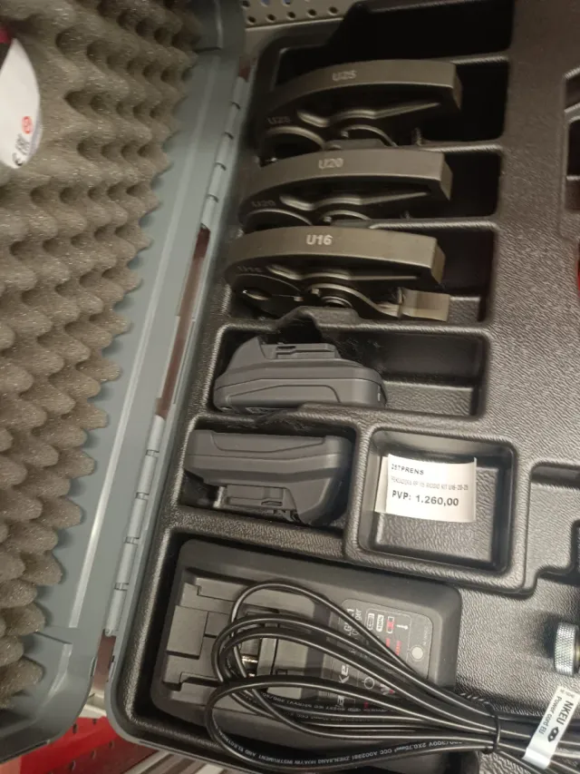 Máquina Prensadora Multicapa Rígida