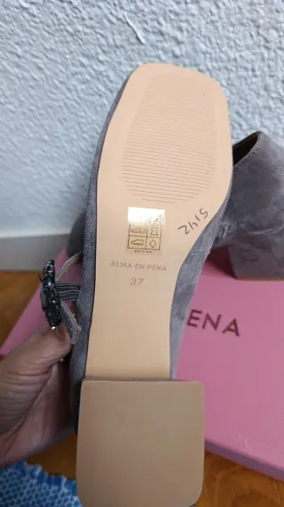 Zapatos de tacón joya grises