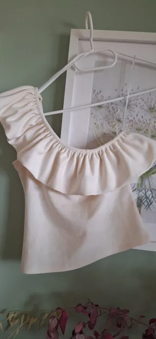 Top volantes beige Talla XS