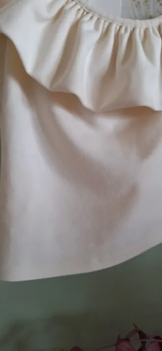 Top volantes beige Talla XS