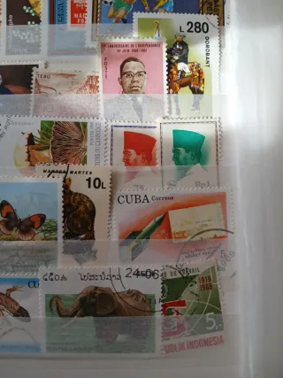 Lote de sellos variados