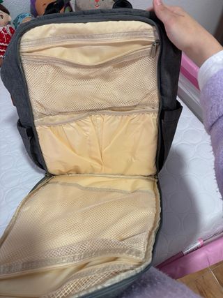 Urgente/Mochila carro para bebé con portabiberones