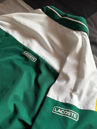 Chandal Lacoste verde, blanco y amarillo