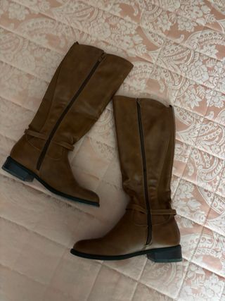 Stivali donna marroni