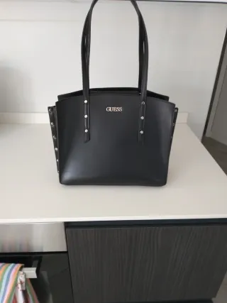 Bolso Guess Negro Nuevo