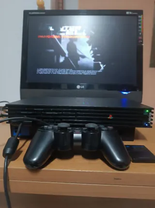 Consola Sony PS2 Negra + Accesorios