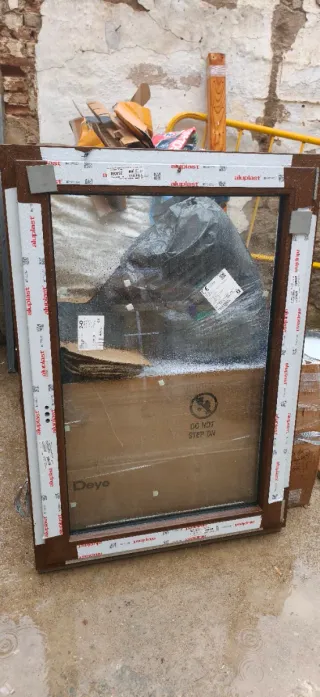 Ventana PVC alta eficiencia energética nogal