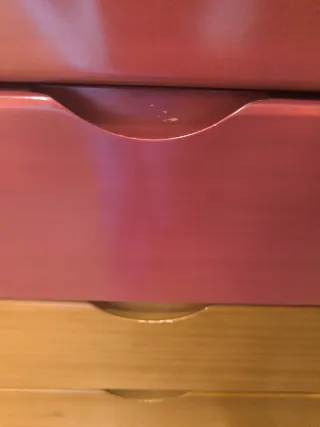 Cajonera de madera y plástico