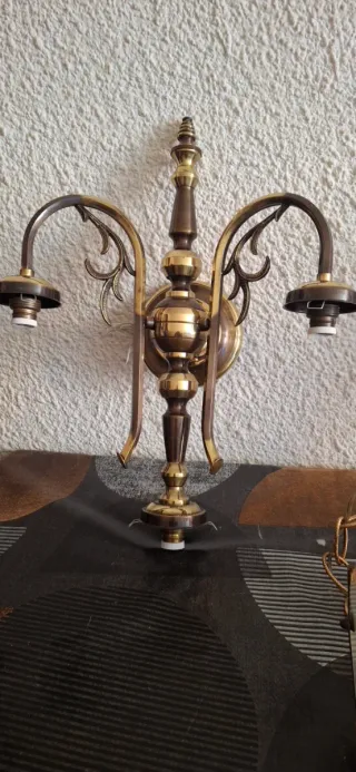 2 Lampade da Parete e 1 da Soffitto Vintage