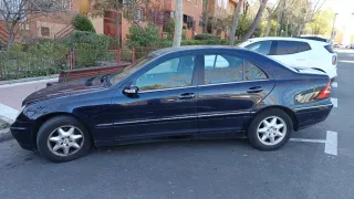 Mercedes-Benz Clase C 2003