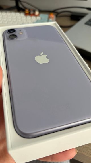 iPhone 11 Morado Lavanda