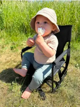 Trona Plegable Negra