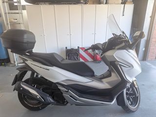 Honda Forza 300 Blanca