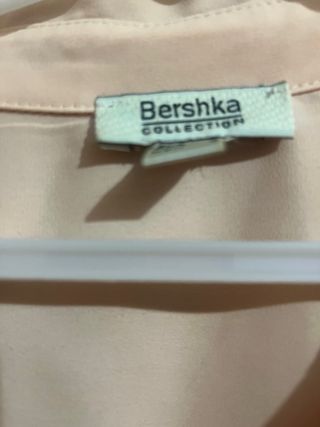 Camisa larga Bershka rosa talla única