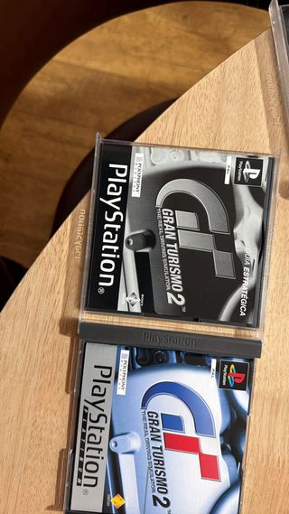 Gran Turismo 2 - PlayStation Platinum