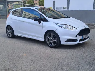 Ford Fiesta 2013