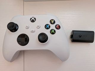 Xbox Series S + Accesorios Premium (COMO NUEVO)