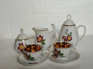 Juego de té porcelana flores doradas