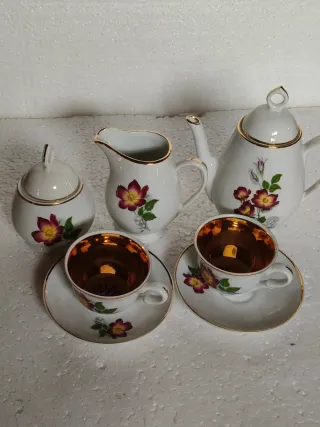 Juego de té porcelana flores doradas