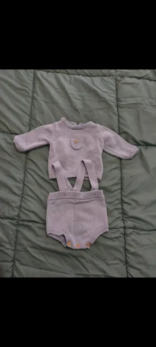 Conjunto bebé: baberos y muselinas