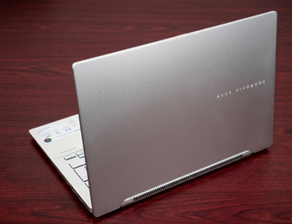 Portátil ASUS Vivobook S 14 OLED Ryzen 5