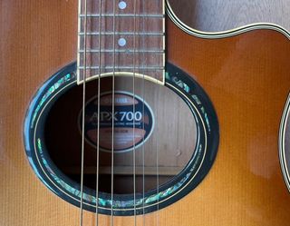 Yamaha APX700II SDB Guitarra Acústica