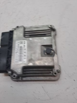 CENTRALITA MOTOR UCE AUDI A3 SEDÁN (8VM) 690011