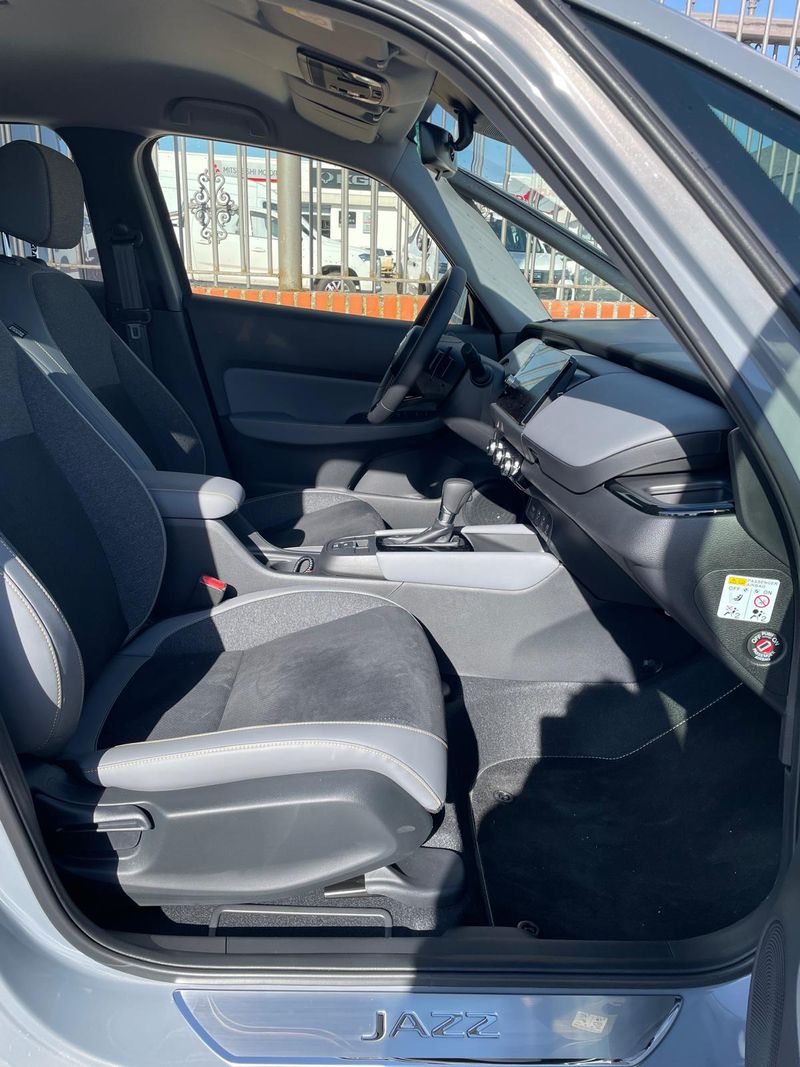 Honda Jazz 2025, foto 13