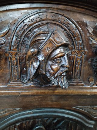 MUEBLE ANTIGUO RAÚL