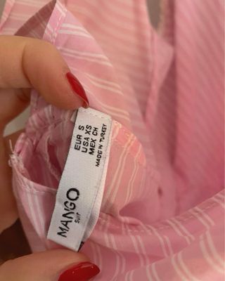 Blusa Mango rosa y blanca