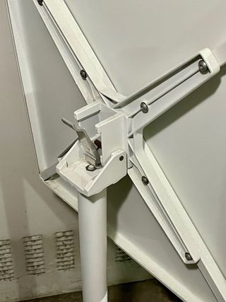 Mesa auxiliar plegable blanca