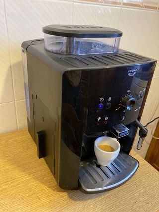 Cafetera Krups Súper Automática Quattro Force