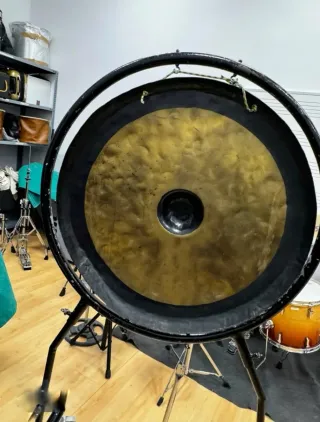 Gong Tam Tam Wuhan. 32"